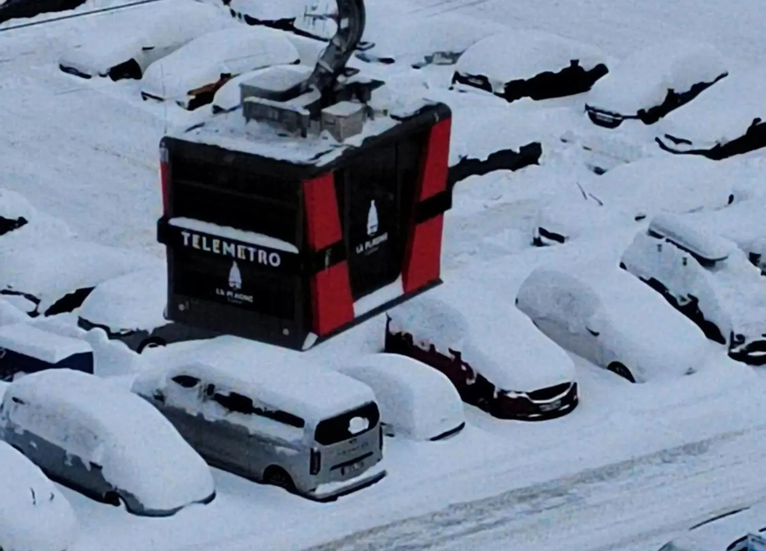 Apartment Appartement La Plagne Aime 2000: Ski-in/Ski-out with City Views Macot-la-Plagne